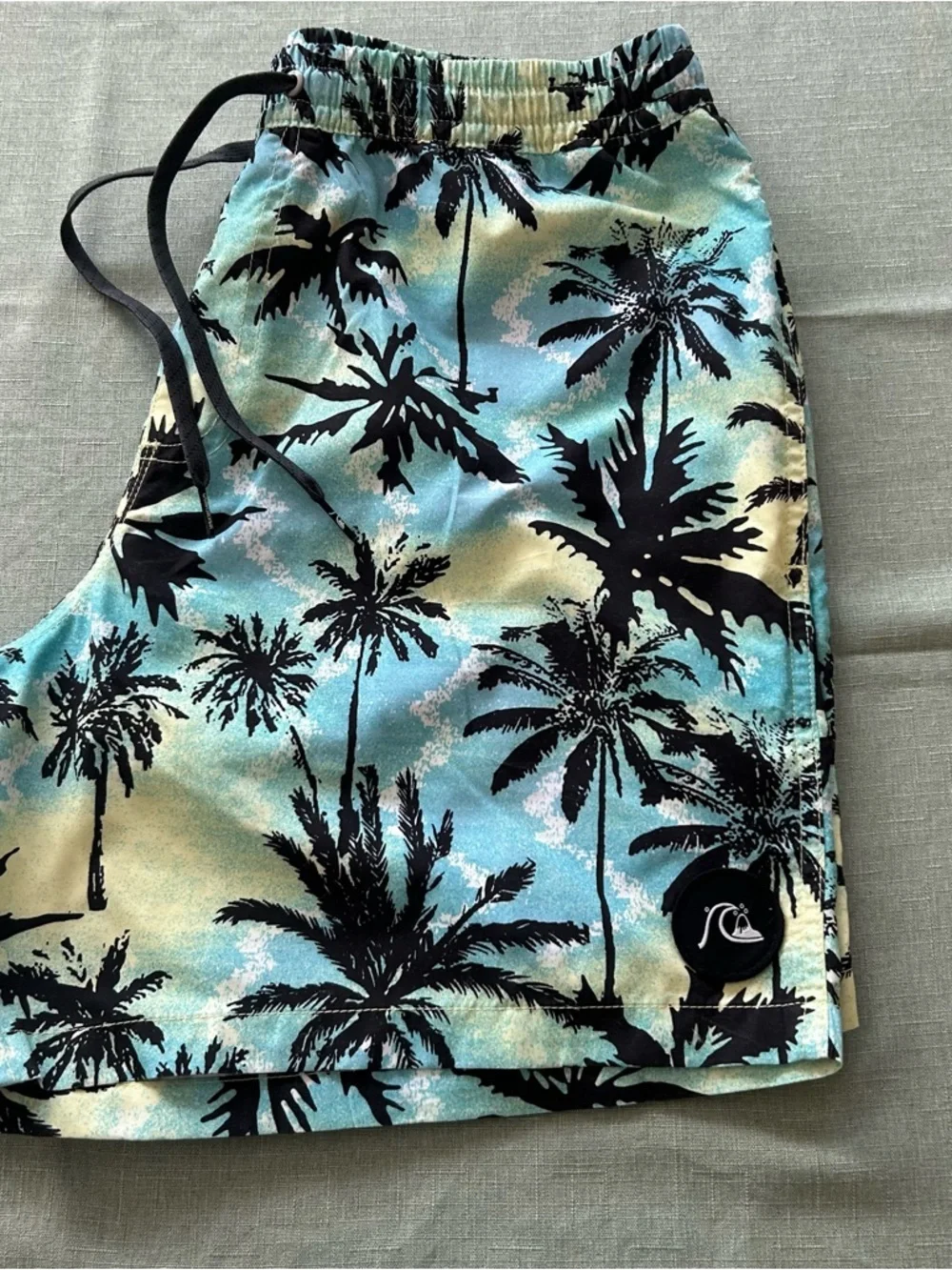 Men’s Quiksilver Black Palm Print Board Shorts